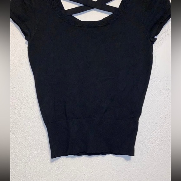 Women’s Sweater Small Black Short Sleeve Top Shirt Cross straps scoop neck - Picture 4 of 4